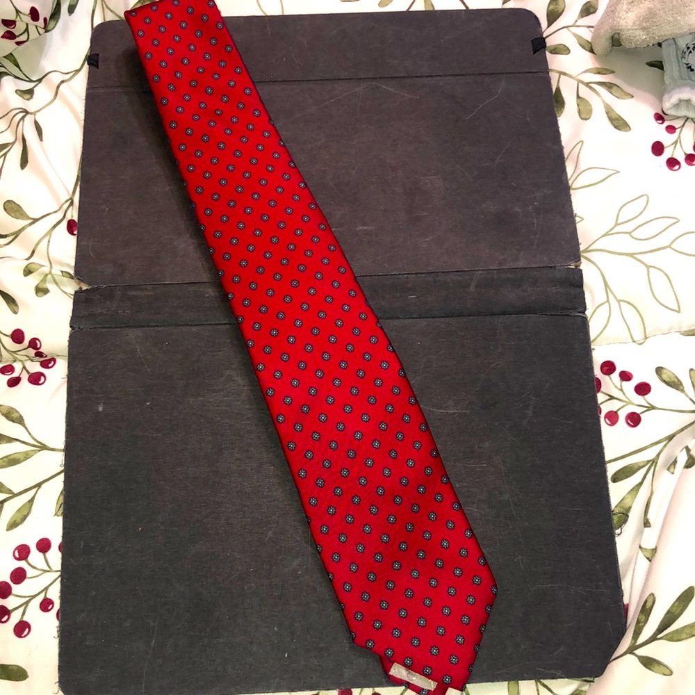 Christian Dior vintage red tie, all silk in great condition
